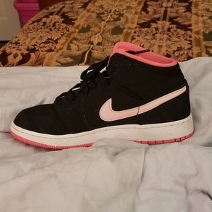 FINAL SALE Nike Air Jordan 1 Mid Black Digital Pink  Size 6.5Y (UK 6) VG Cond